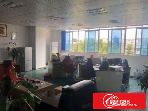 凤岗独院厂房出租）金凤凰工业区5000平米1~4层独院厂房