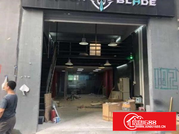 西乡后瑞地铁口新出一楼270平精装修带阁楼厂房