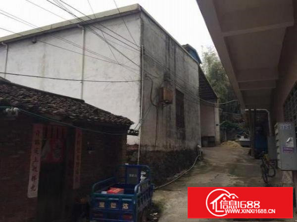 内隔有办公室。滴水七米，三箱电表。适合做五金加工行业