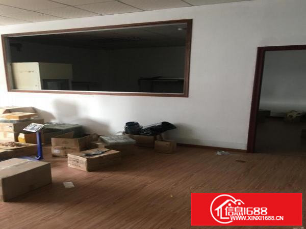 横岗天虹附近二楼260平米厂房出租带装修