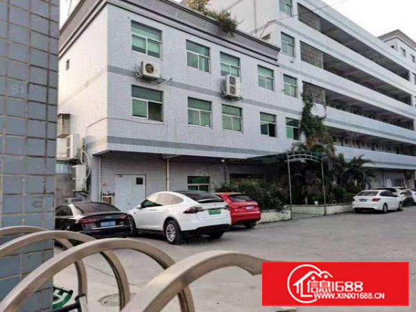 塘厦莲湖小独院6800平租22元，水电齐全，消防合格