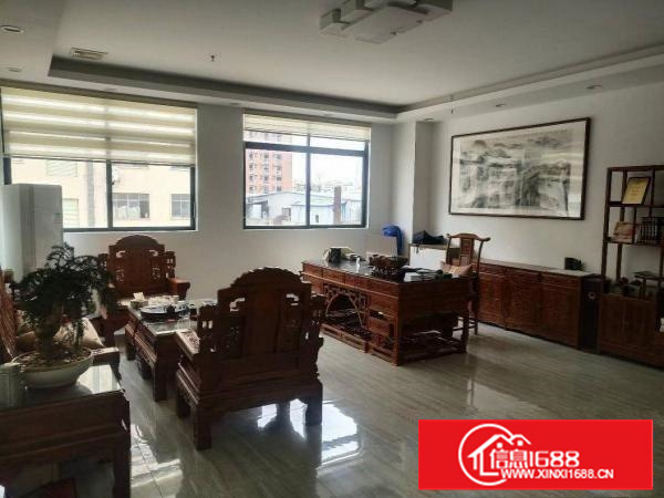 长安镇锦厦带豪华装修3楼1700平方火爆招租，无转让费