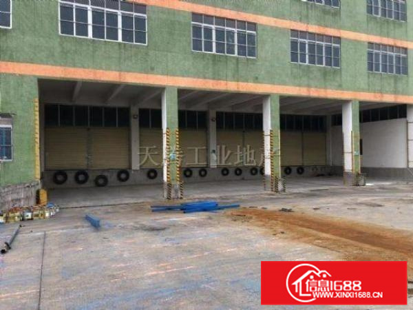 北滘仓库物流仓储门前大路，有卸货平台