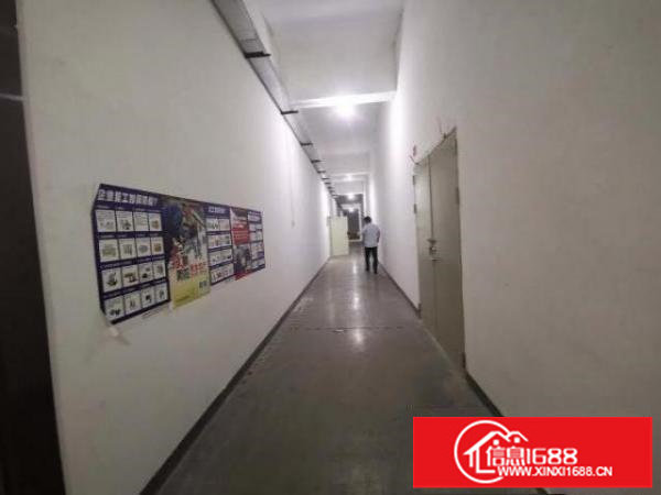 福永镇和平原房东精装修580平方