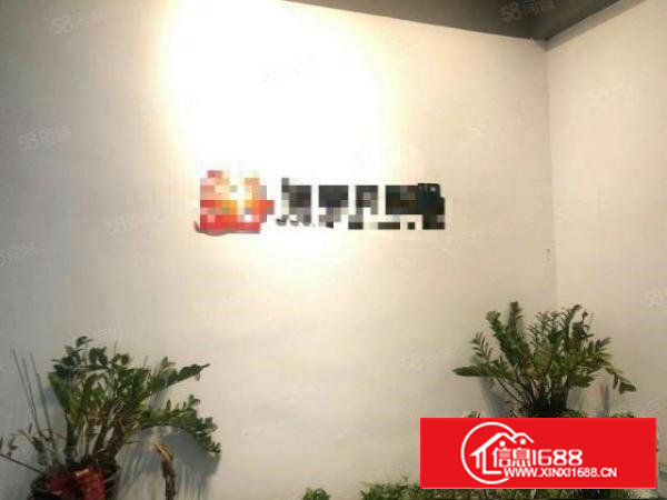 石岩地铁口340平精装修厂房出租，水电到位拎包入住无转让费