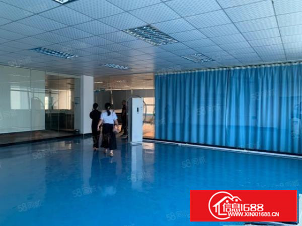 塘厦石马靠近观澜，新出楼上1800平米带精装修，车间干净整洁