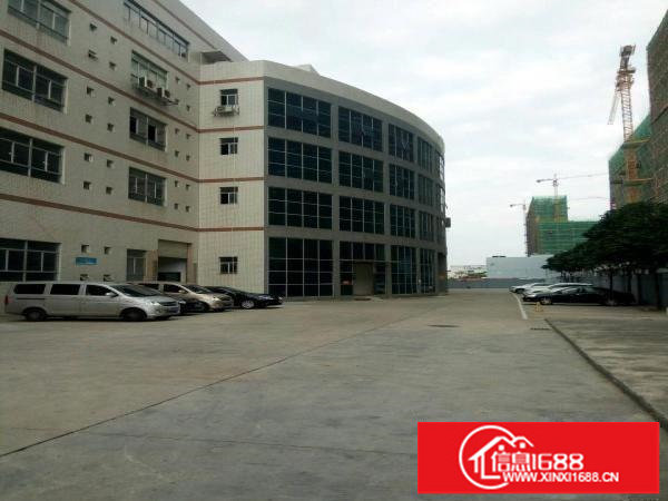 龙岗宝龙高新区5楼厂房1500 1800平方米