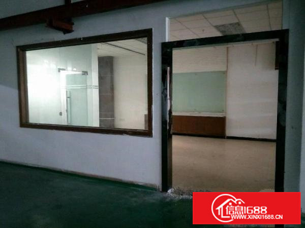 横沥镇隔坑附近厂房1250平米