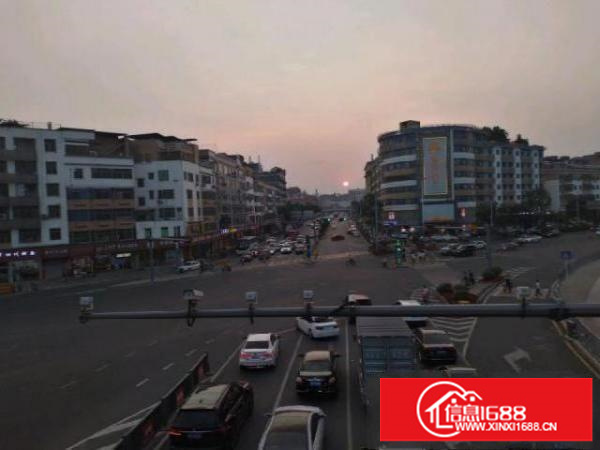 牛湖地铁站附近4楼厂房1300平方精装修