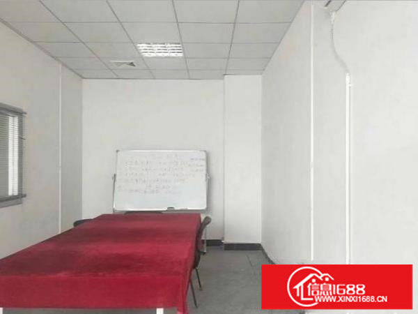 横岗万利路新出盘源！空出400平方厂房出租