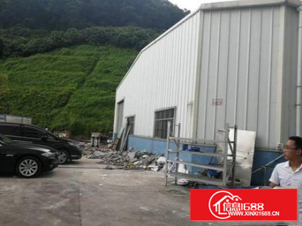 石岩塘坑社区新出原房东单一层钢结构厂房实际面积700平米