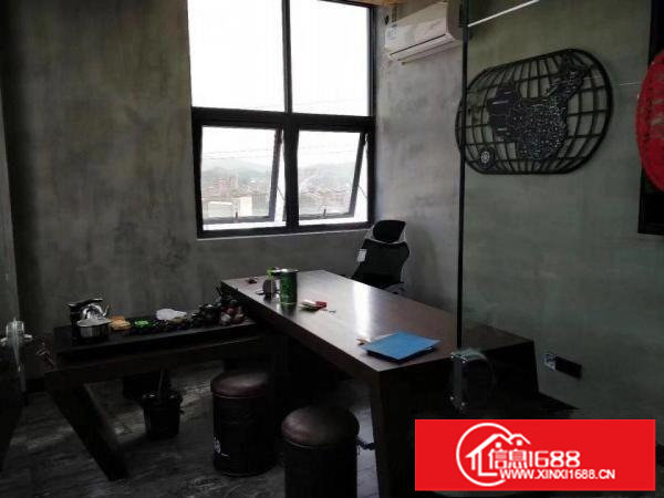 丹竹头地铁口写字楼192平精装办公室