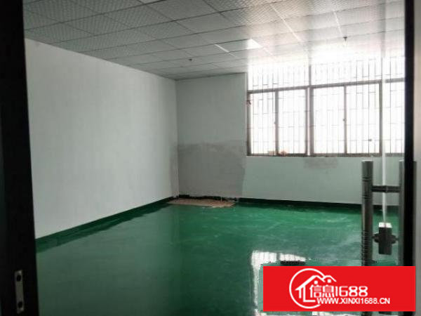 上横朗新出1楼厂房760平带装修