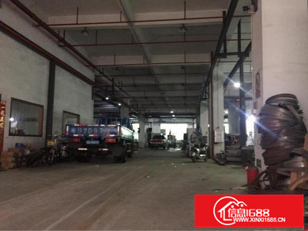 秋长新出大型工业园内厂房