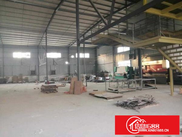 新出！1300平米钢构厂房带办公室装修招租（低价）