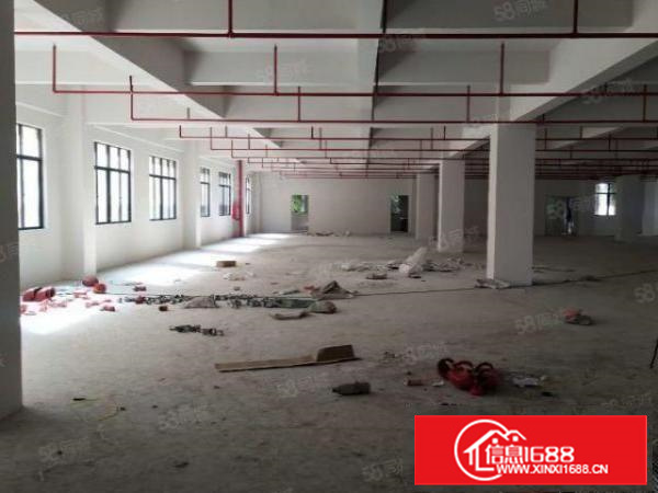 可分租，雅瑶新出楼上2000平方高度4米厂房出租，园区空地大