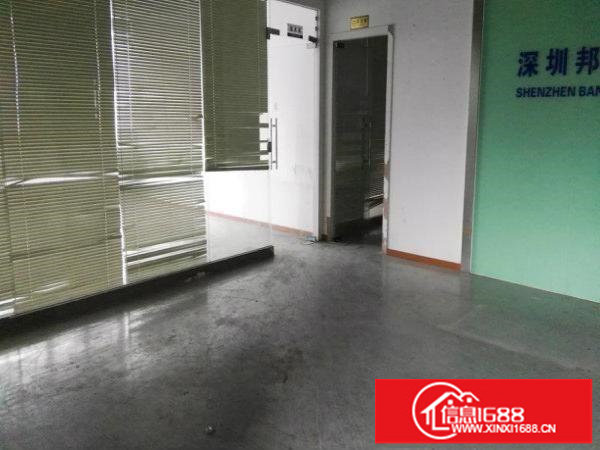 龙岗小面积厂房带装修660平米出租