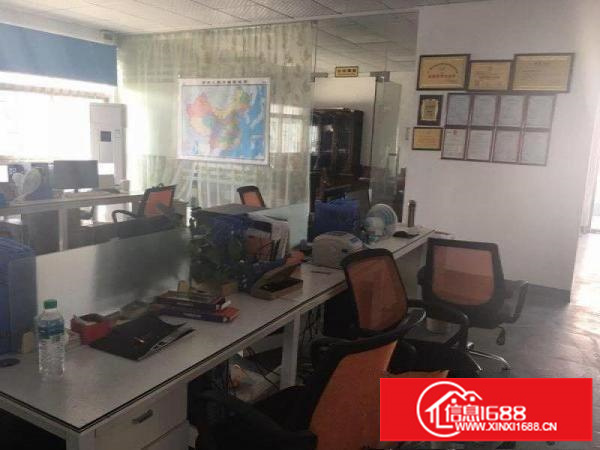 平湖新木路十号一栋二楼厂房400平米