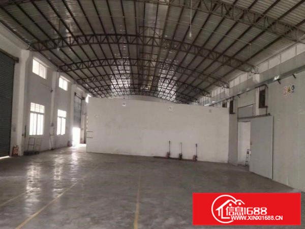 砖墙到顶，现成办公室，杨屋出单一层钢构厂房5000平低价出租