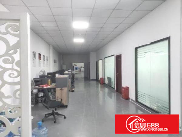 宝安区石岩外环路龙大高速口原房东精装修700平无转让费厂房