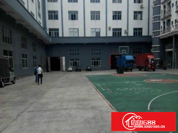 龙岗区爱联标准一楼厂房2000平米带牛角招租