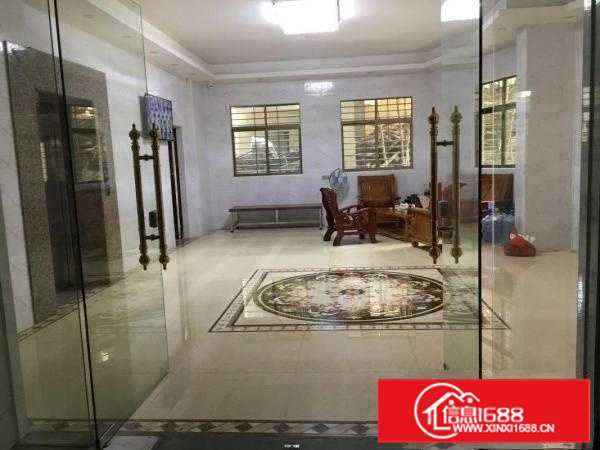 全新商务写字楼轻型加工行业招租，配电梯，带装修，水电齐全