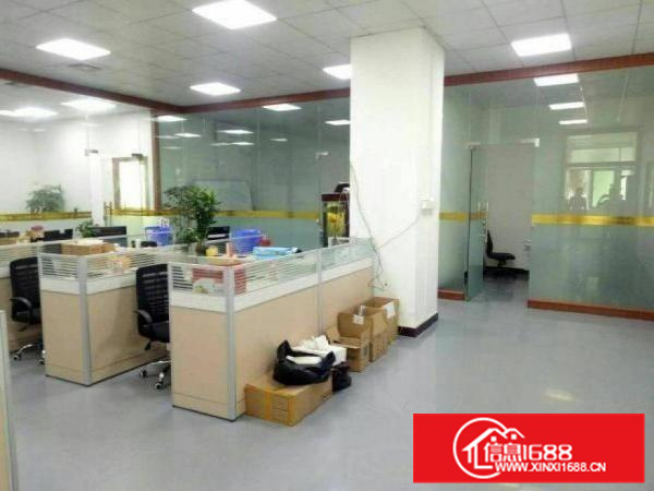 南海官华路旁一楼1300平米，带行车厂房出租