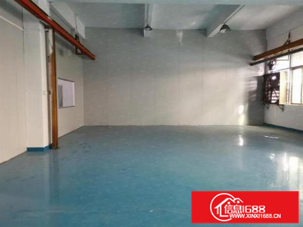 桥头屋厦一楼630平厂房出租带航车全新地平漆