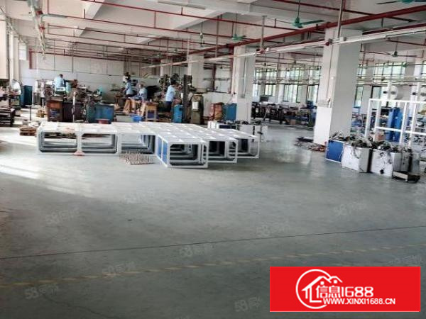 凤岗官井头原房东楼上厂房出租面积1600平带豪华办公室装修