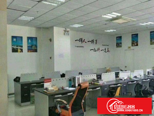 仲恺潼湖标准一楼800平方厂房出租，现成办公室装修，电大可增