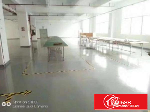 20元原房东后亭地铁口二楼880平一楼1800平带红本