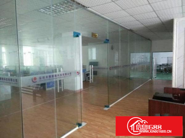 龙华油松天虹新出楼上850平厂房带精装修出租