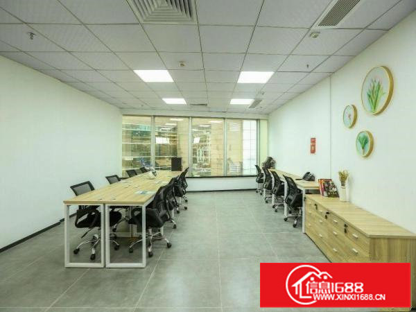 布吉(地铁口、精装修、配家私)100平方写字楼招租可注册