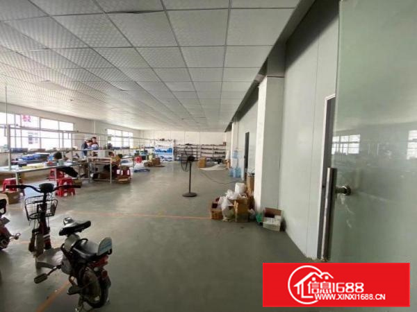 不用装修可直接生产，厕所办公室吊顶。吊梯口电梯两吨，空地大