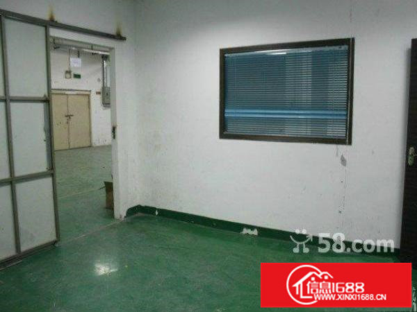 大浪行政中心鹏腾达科技园3楼450平方带无尘车间