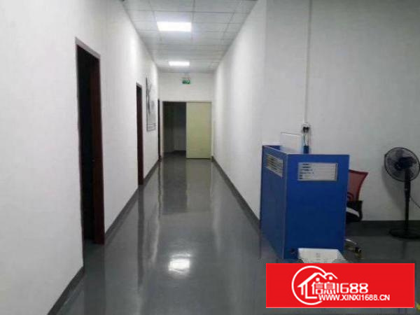 京山新出厂房楼上精装700平出租，水电齐全