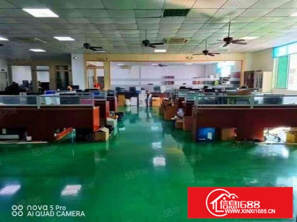 凤岗雁田新出精装修楼上1000平现成办公水电齐全