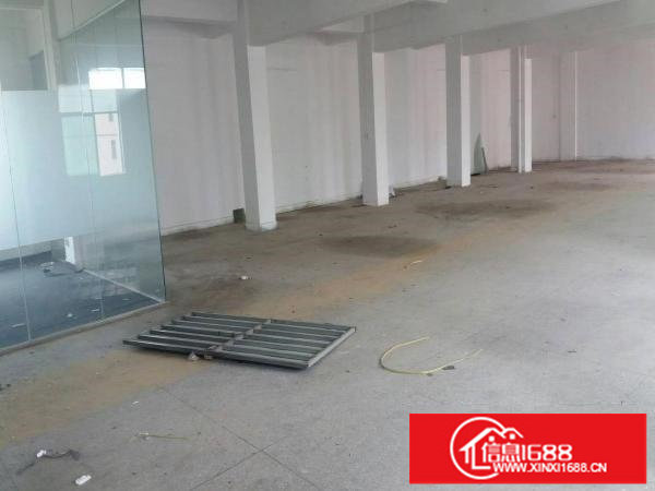 真实房源坪西标准一楼厂房500平方出租20元全包价