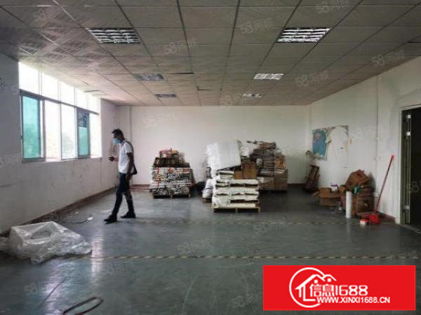 坂田五和地铁站附近新出带装修厂房700平出租