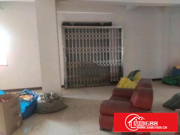 位于茶山超朗陈屋龙翔阁五街26号二楼步梯厂房