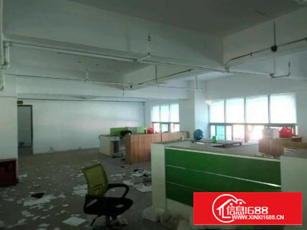 沙井镇大王山工业区靠近福永塘尾新出一楼带航车1800平厂房