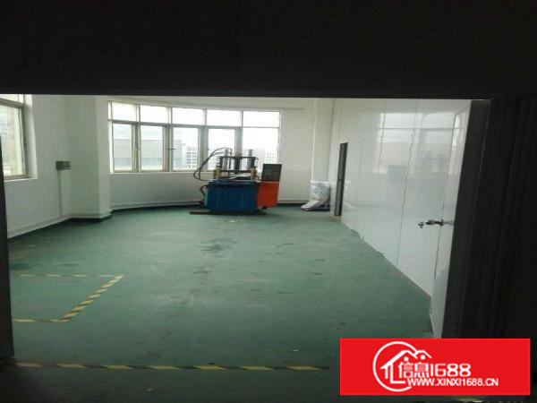 平湖上木古300平500平楼上精装修厂房出租