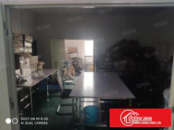 石岩宝石东路楼上700平厂房出租