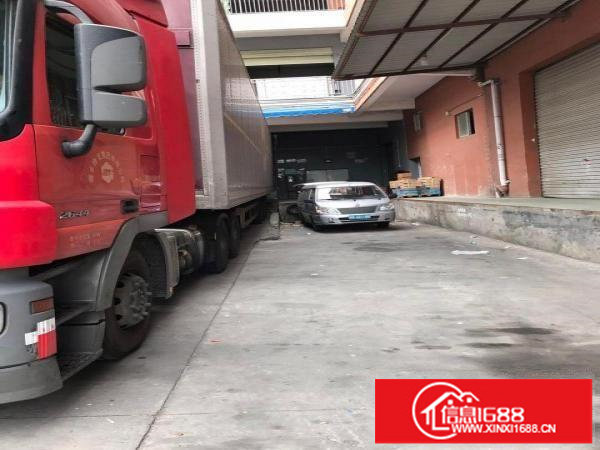 丹竹头300平，可进大货车，龙岗大道马路边厂房