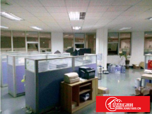 清溪凤岗全新标准厂房楼上1500平带精装修办公室水电齐全