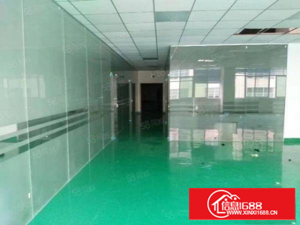 石岩料坑楼上1050平米带装修厂房出租可分租