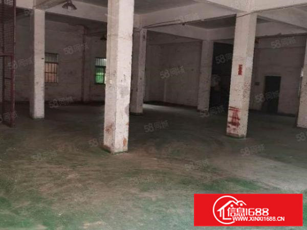 大岭山大沙村独栋民房两层总面积800平厂房出租带装修地坪漆