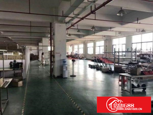 石岩汽车站原房东带精装修500平方厂房