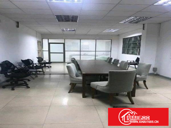 标准厂房一楼600平米招租