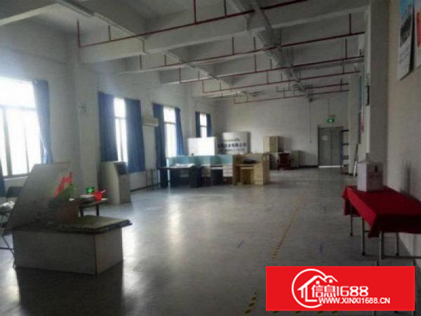 镇隆镇红本独院厂房5500平米出租带地坪漆精装修